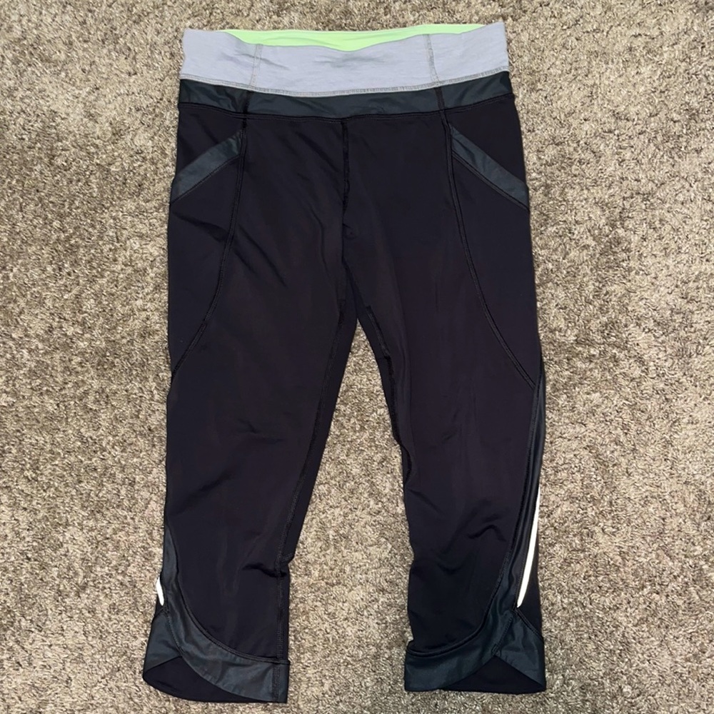 lulu lemon cropped leggings size small